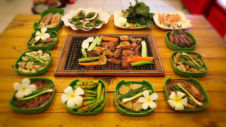 ចំប៉ី ស សាច់អាំងទឹកកាពិ