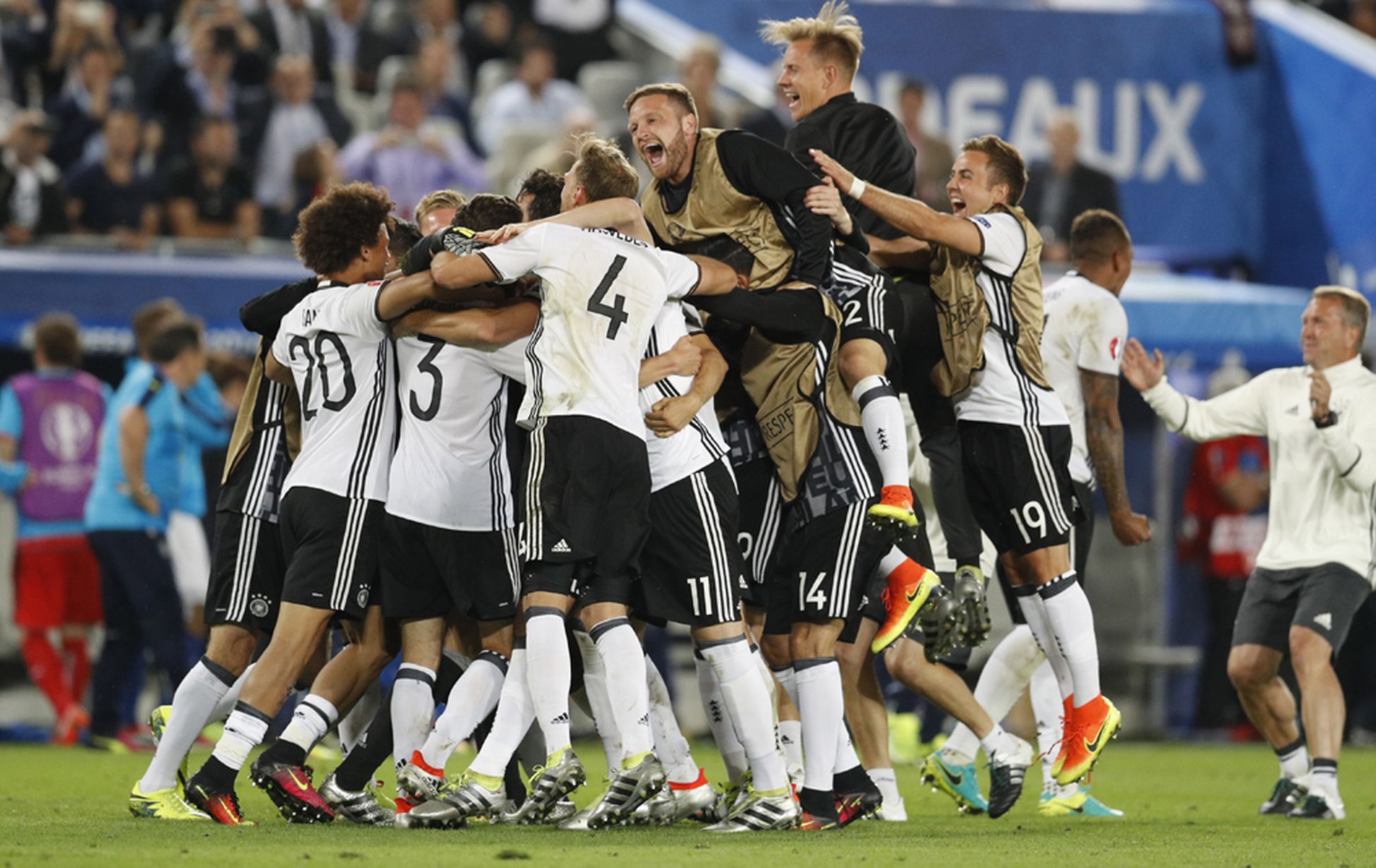 Футбол 1 4 европы. Germany Euro 2016. Германия в 2016 фото.