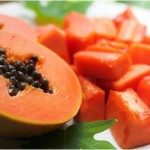 tips-atasi-jerawat-dengan-buah-pepaya