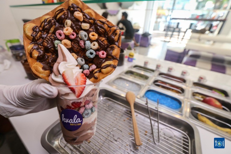 នំរសជាតិថ្មី ពីហាង Hvala Waffle Bar