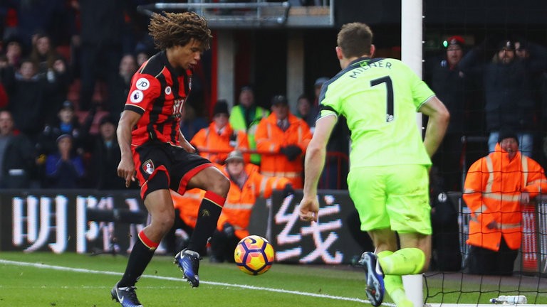 ត្រឹមតែ 15នាទី Bournemouth អាចស៊ុតបាន 3គ្រាប់ ធ្វើអោយឈ្នះ Liverpool 4-3