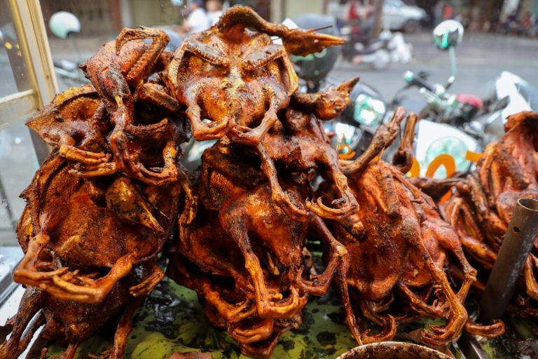 ទាអាំងចក្រវាឡ