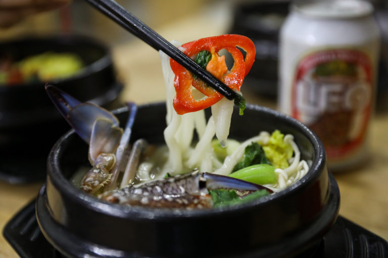 ស៊ុបអ៊ុដុង