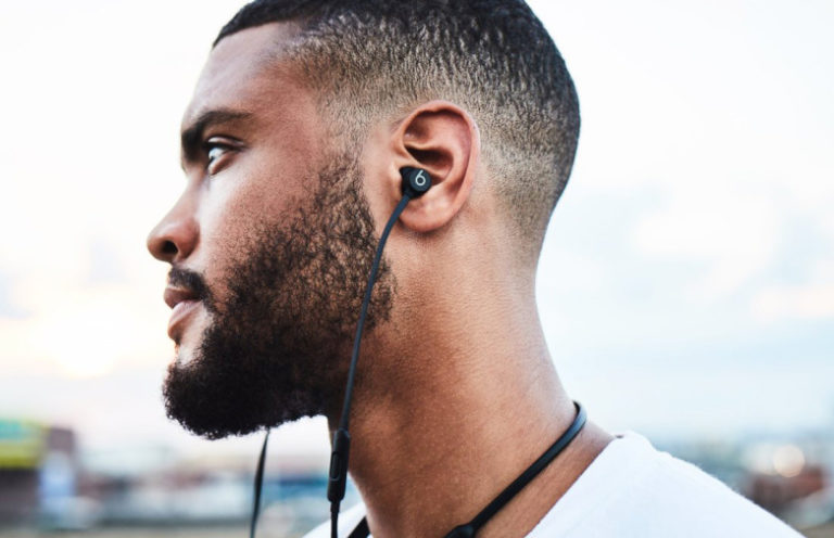 កាស​ត្រចៀក Apple ម៉ូ​ដែល BeatsX បង្ហាញមុខ​ថ្ងៃ​10 កុម្ភៈ ខាងមុខនេះហើយ!!