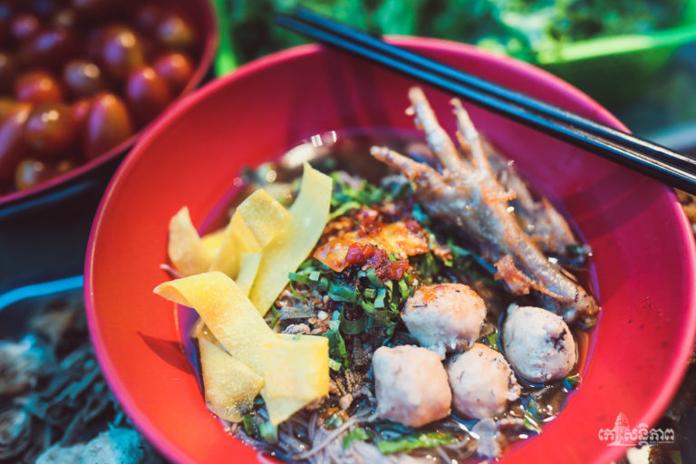 នាំ​អារម្មណ៍​អ្នក​ទៅ​ភ្លក្ស​ម្ហូប​ជាច្រើនមុខពី The Style Food