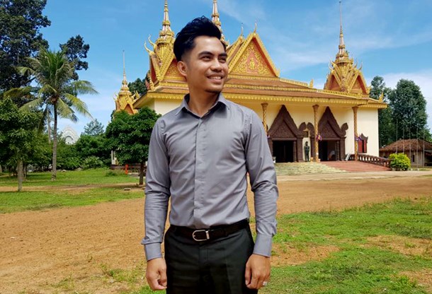 ​ ​​បទចម្រៀង​ថ្មី​ ពេល​បាយ​នឹក​ម៉ែ ​លោកឆាយ វីរៈយុទ្ធ ទទួល​​បាន​ការ​​​គាំទ្រ​ខ្លាំង​