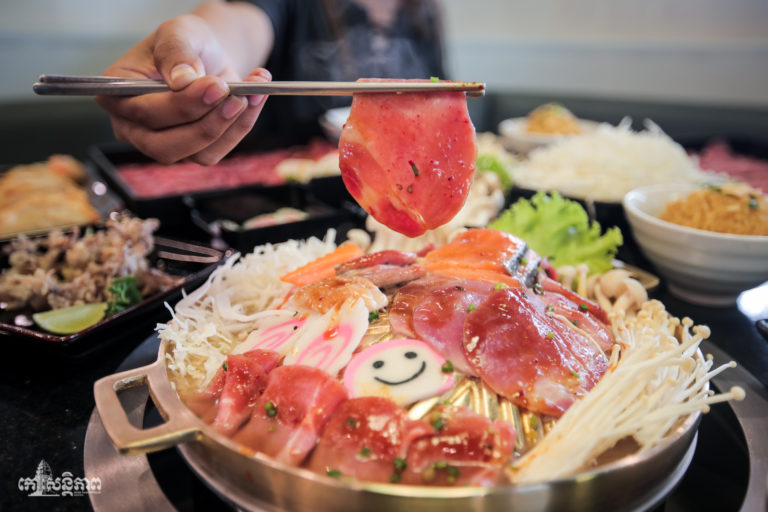 Bar B Q Plaza បែងភាគសាខាថ្មី មានទាំងខារ៉ាអូខេ មានទាំងតម្លៃពិសេស