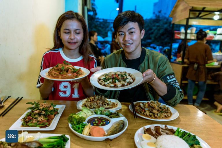 កប់ទៀតហើយ​មុខម្ហូបថ្មីពីហាងផ្ទះបាងកក