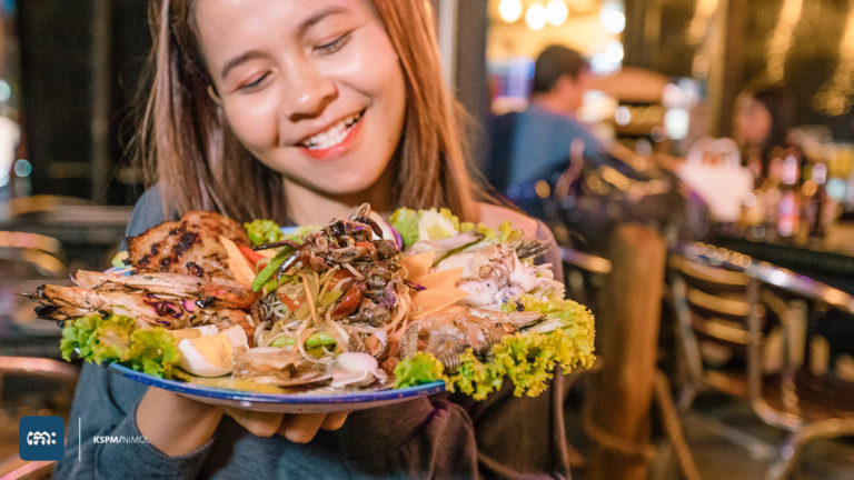 ម៉ោះៗ គ្រឿងសមុទ្រស្រស់ៗមកដល់ហើយ នៅចាំអង្កាលទៀត?