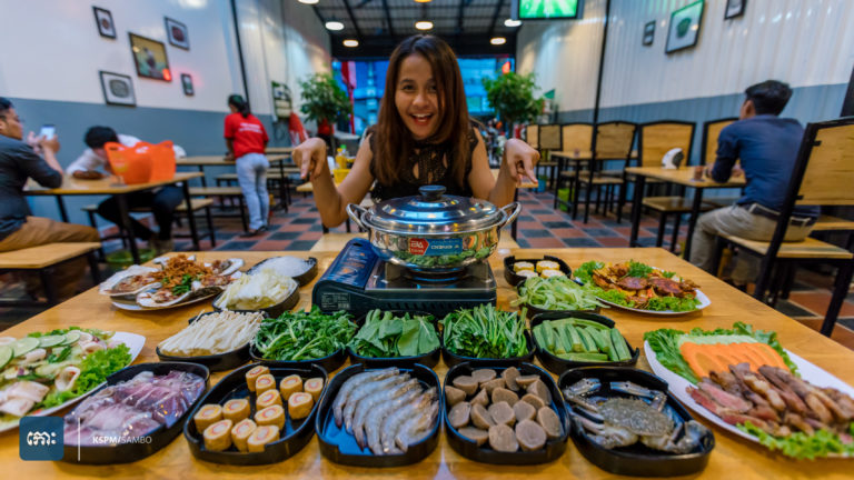 ល្ងាច​​នេះ​​ជុំ​​គ្នា មក​​ញាំុ​​ស៊ុប​ សាច់​​អាំង ​​ពី The Panda វិញ​​ម្ដង​​មើល៍​ មាន​ប្រូម៉ូ​សិន​បញ្ចុះ​តម្លៃ ១០%​​ទៀត​ផង