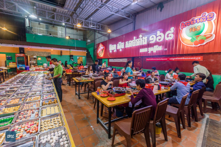 ត្រៀម​ពោះ​ទុក​​ញាំុ​ប៊ុហ្វេ ស៊ុប​​សាច់អាំង ត្រឹមតែ ២៥០០០៛ ​ញាំុ​ម៉ា​ឆ្អែត
