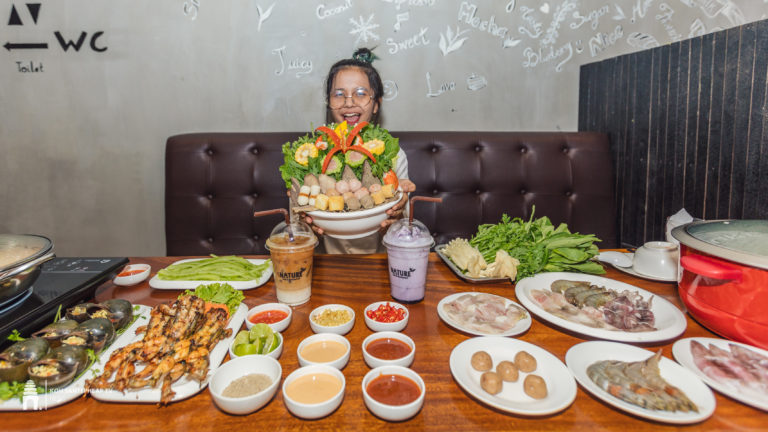 ចង់បានអីទៀត? ទាំងកាហ្វេ ទាំងសាច់អាំង ទាំងស៊ុប មាននៅឯណា? មាននៅ Nature Cafe & Restaurant