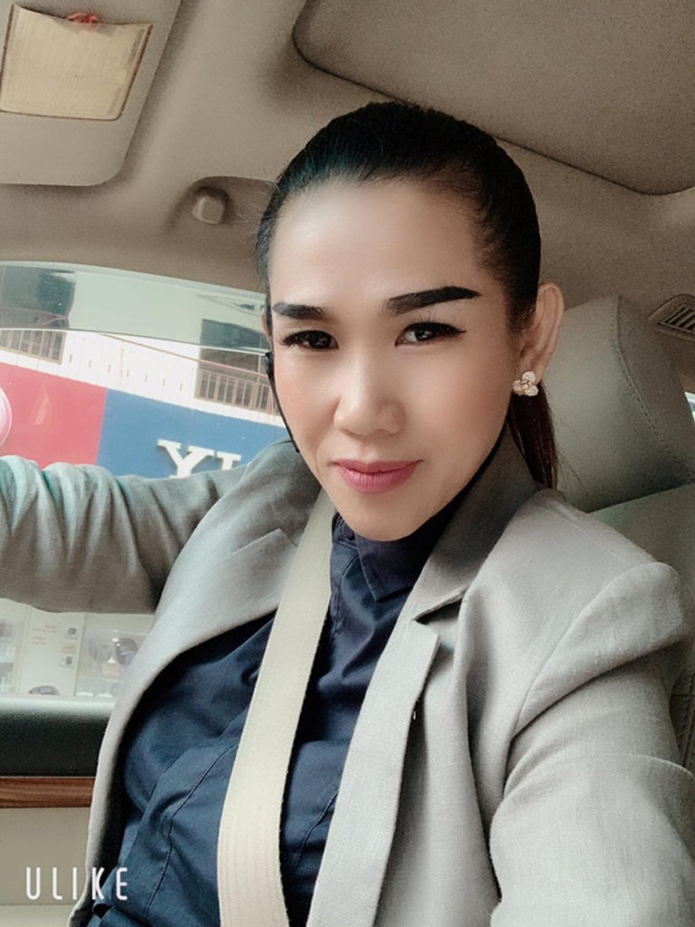 ម៉េ​ង កែវ​ពេ​ជ្ជ​តា ផ្ទុះ​កំហឹង​ជាមួយ​នារី​ម្នាក់​ដែល​ប្រើ​ពាក្យ​​«​ខ្ពើម​ណាស់​ហង»