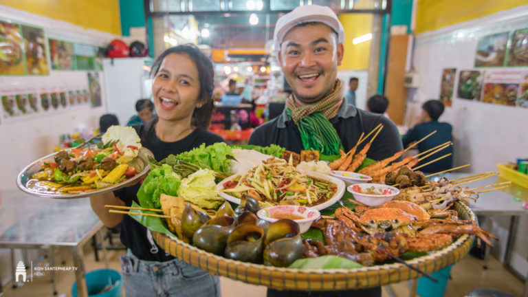 ម្តងនេះ! អ្នកចូលចិត្តញ៉ាំបុកល្ហុងសុំចិត្តចុះណា ទំនងពេកហើយ តុងហេង បុកឥតល្ហែ រសជាតិឆ្ងាញ់ណាស់