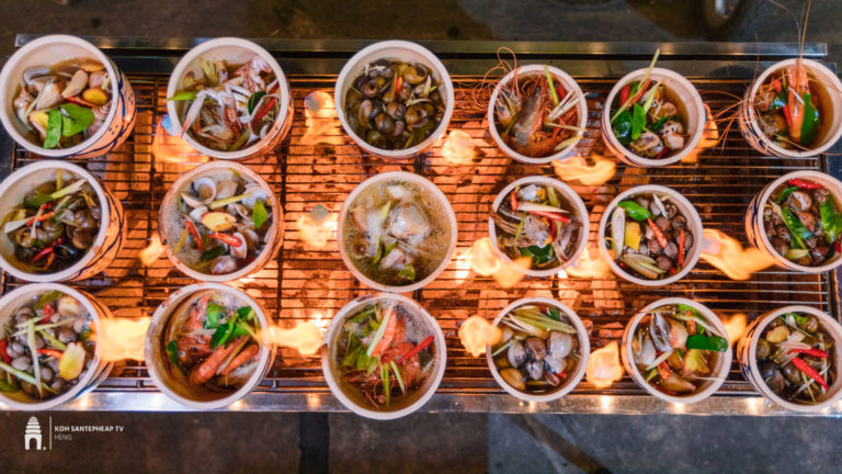 ស្គាល់ហាង Best Food ហើយ នឹកឃ្លានគ្រឿងសមុទ្រអី កុំទៅណាទៀត មកហ្នឹងមកមានមួយកំប្លេតែម្តង