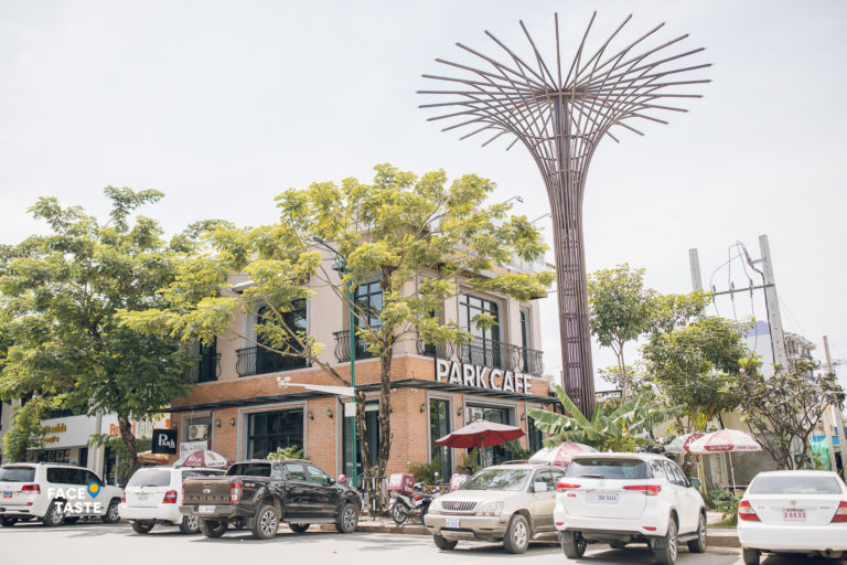 ស្គាល់ PH Polaris F&B ហើយ! មិនពិបាករកអីញ៉ាំនោះទេ បណ្តុំដោយហាងអាហារឆ្ងាញ់ៗគ្រប់មុខតែម្តង