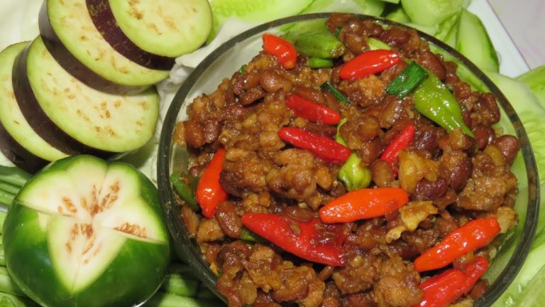 សៀងឆាសាច់ជ្រូកចិញ្ច្រាំ ល្អសម្រាប់ចុងខែ និងពេលដាច់លុយធ្វើទុកពិតជាមិនខុស?