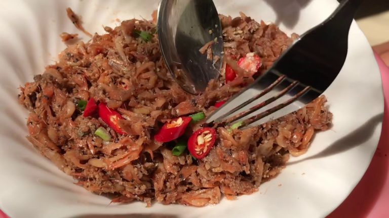 គ្រាន់តែឮហេវបាត់! ផ្អកកំពឹសញេចម្ទេសហឹរៗជាមួយបាយកក