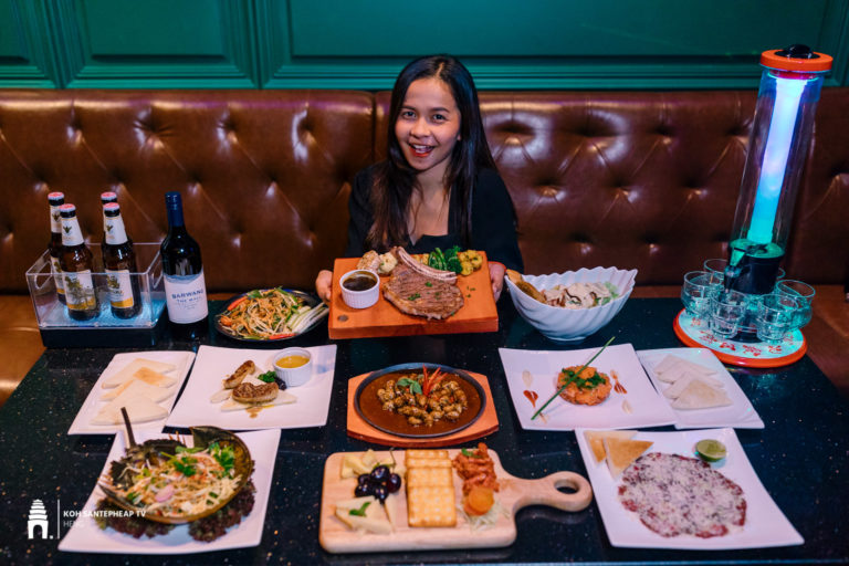 កំពុងស្វែងរកកន្លែងអាហារល្ងាចស្តាប់ភ្លេងកំដរអារម្មណ៍ មកមើល Diamond lounge & restaurant ក្តីសុខពេញទំហឹង?