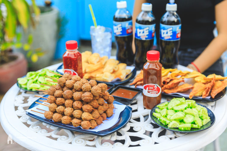 ចំនុចពិសេសអ្វីដែលធ្វើឱ្យហាង ប្រហិតផ្ទះវីឡា លក់ដាច់ខ្លាំង ទទួលបានការគាំទ្រខ្លាំងដល់សព្វថ្ងៃ!
