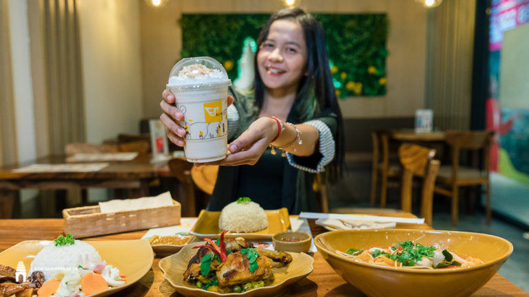 លឺគេថានៅ E&M Coffee ម្ហូប និងភេសជ្ជៈឆ្ងាញ់សុទ្ធតែឆ្ងាញ់ ហើយមានដឹងថានៅទីណាអត់?