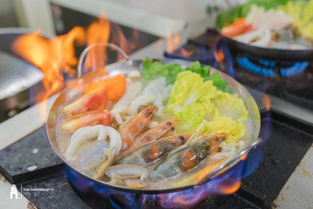 ភោជនីយដ្ឋាន Boiling Pot