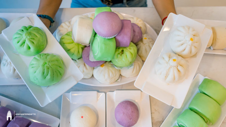 ប្រូម៉ូសិនទិញ ៣ប្រអប់ ថែមជូន ១ប្រអប់ ពីហាង ប៉ាប៉ាប៉ាវ សាខាចាក់អង្រែផ្លូវ60ម៉ែត្រ